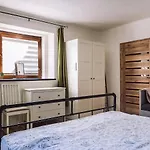 Relaxing Getaway - Newly Renovated Prázdninový dům Chrastice