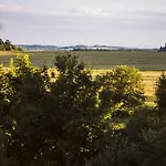 Relaxing Getaway - Newly Renovated Prázdninový dům Chrastice