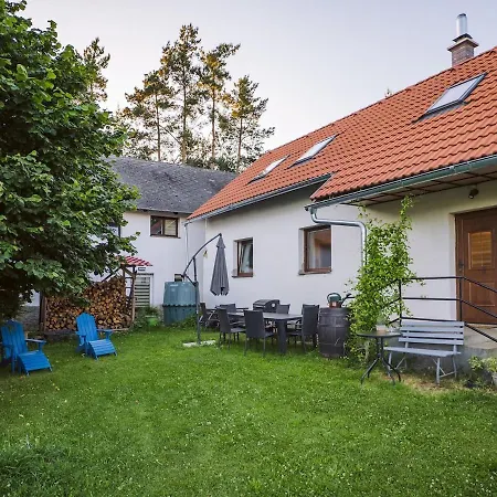 Relaxing Getaway - Newly Renovated *