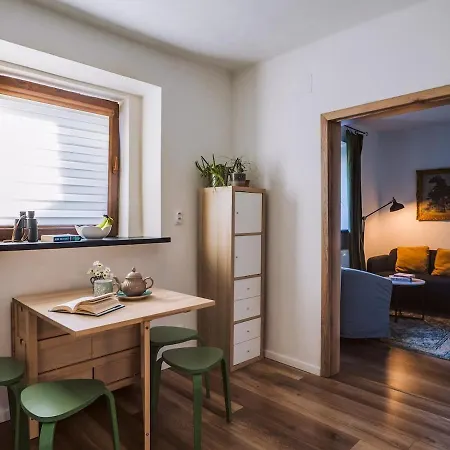 Relaxing Getaway - Newly Renovated