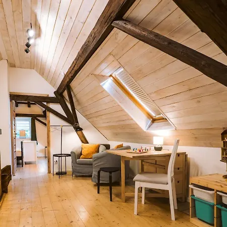 Relaxing Getaway - Newly Renovated * Chrastice