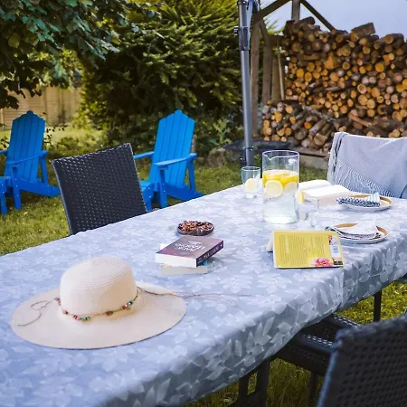 Relaxing Getaway - Newly Renovated بيت للعطل Chrastice