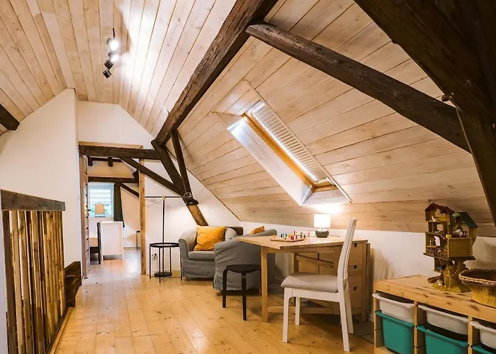 Relaxing Getaway - Newly Renovated * Chrastice