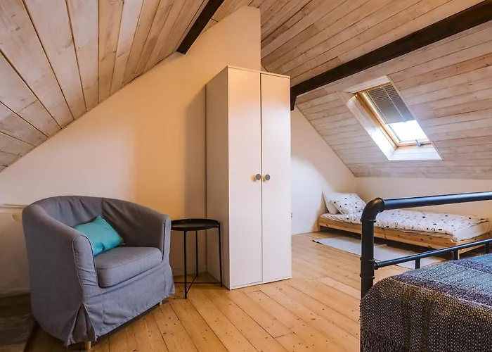 Relaxing Getaway - Newly Renovated Holiday home *