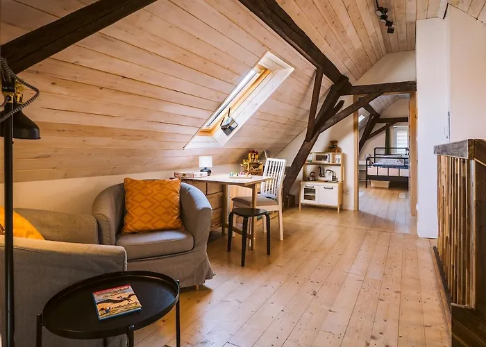 Relaxing Getaway - Newly Renovated *