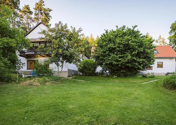 Relaxing Getaway - Newly Renovated *