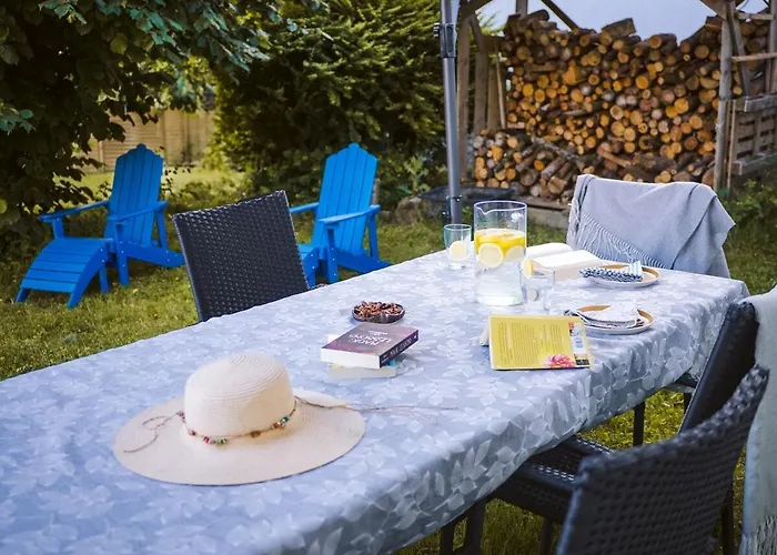 Relaxing Getaway - Newly Renovated Prázdninový dům Chrastice